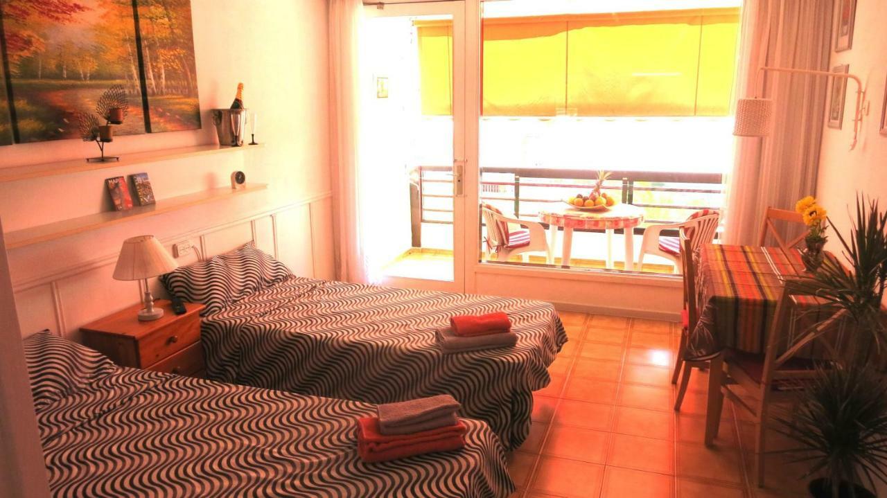 Studio In Perfect Location Playa de las Américas Kültér fotó
